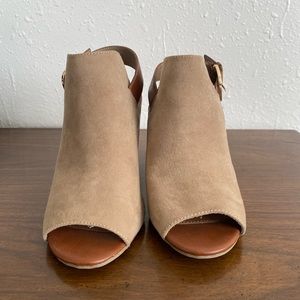 Candie’s Peep Toe Sling Back Heels Size 9